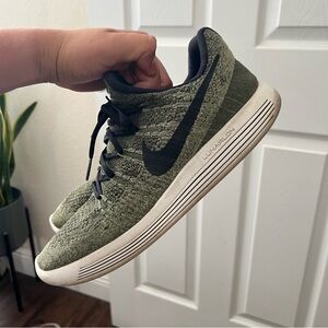 Nike LunarEpic Flyknit 2 Green Black Men's Shoes 10.5